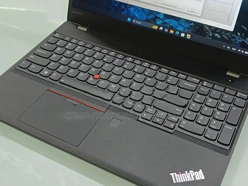 Lenovo ThinkPad T570 i5 7th Gen 8GB RAM 256GB NVMe Used Laptop 15.6"