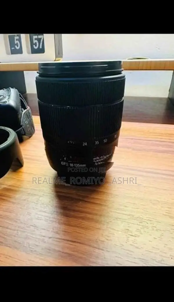 Canon Camera 77D