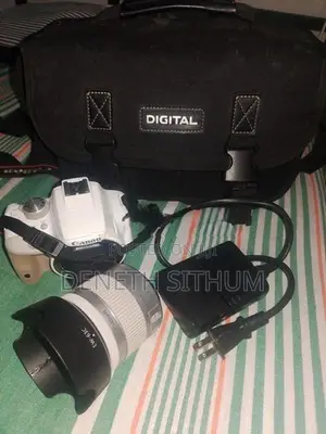 Canon EOS 100d