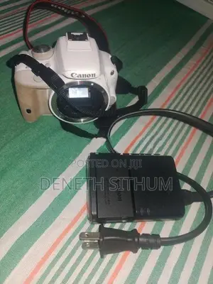 Canon EOS 100d