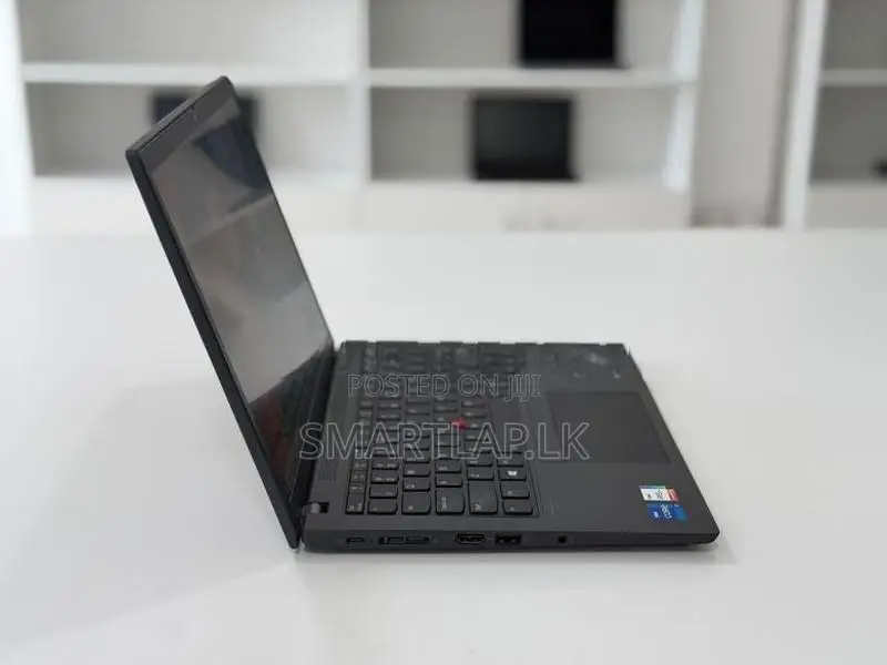 Lenovo Thinkpad X13 i7 11th Gen 16GB RAM 512GB Ssd