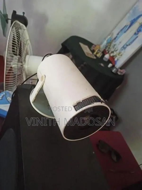 Hy300 Projector