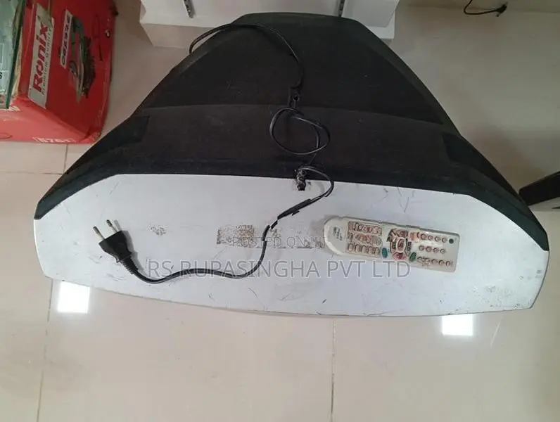 LG 21 CHR TV W/Remote