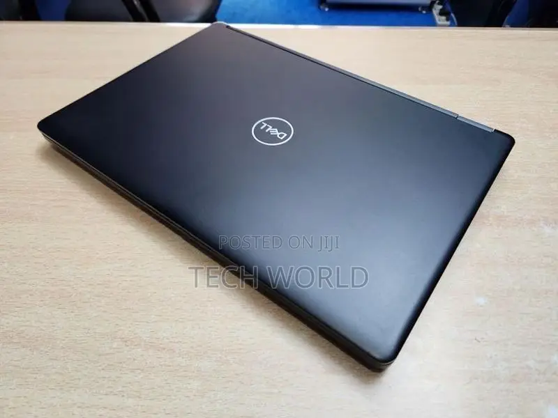 Latitude 5490 Dell i5 - 8th Gen (8GB RAM/256GB SSD) 4GB VGA /Windows 1