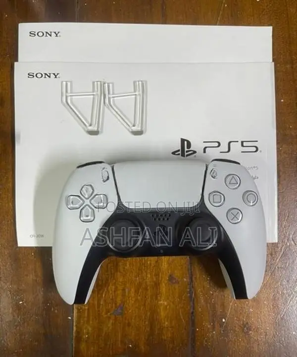 PS5 Slim 1TB