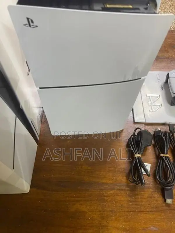 PS5 Slim 1TB