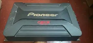Bass Amplifier Stereo