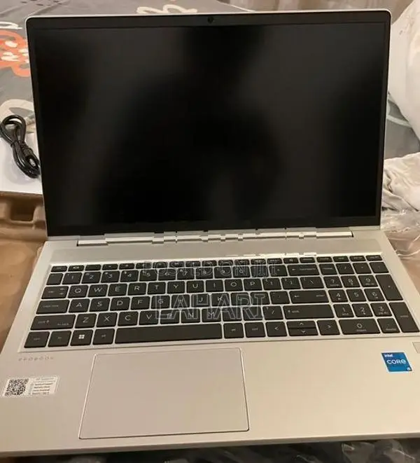HP ProBook 450 G10 i5
