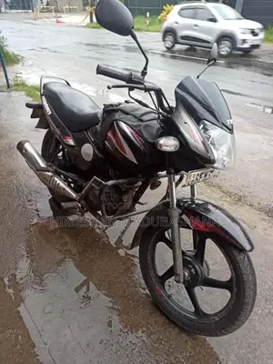 TVS Metro ES 2016 Motorbike (Used)