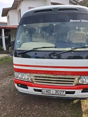 Toyota Coaster 2010 Bus (Used)