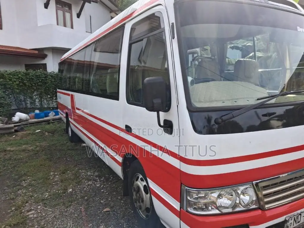 Toyota Coaster 2010 Bus (Used)