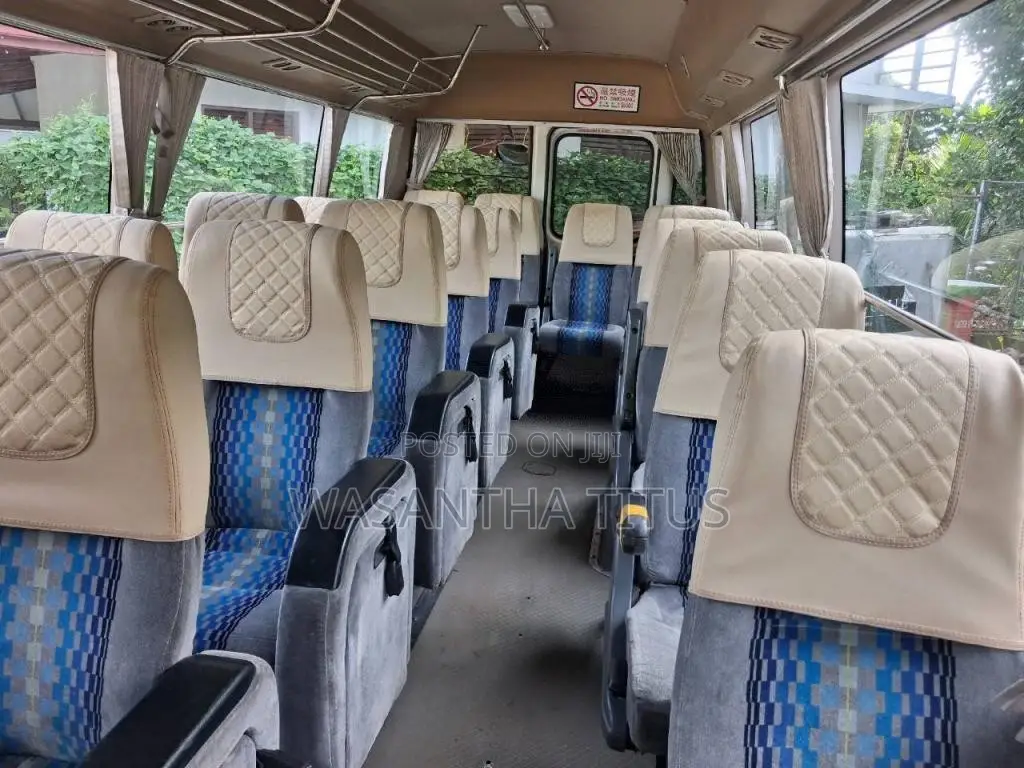 Toyota Coaster 2010 Bus (Used)