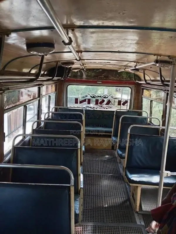 Tata 909 1992 Bus (Used)