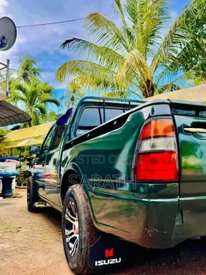 Isuzu Double Cab 1998 Pickup (Used)