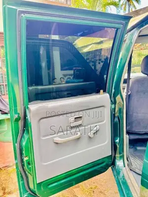 Isuzu Double Cab 1998 Pickup (Used)