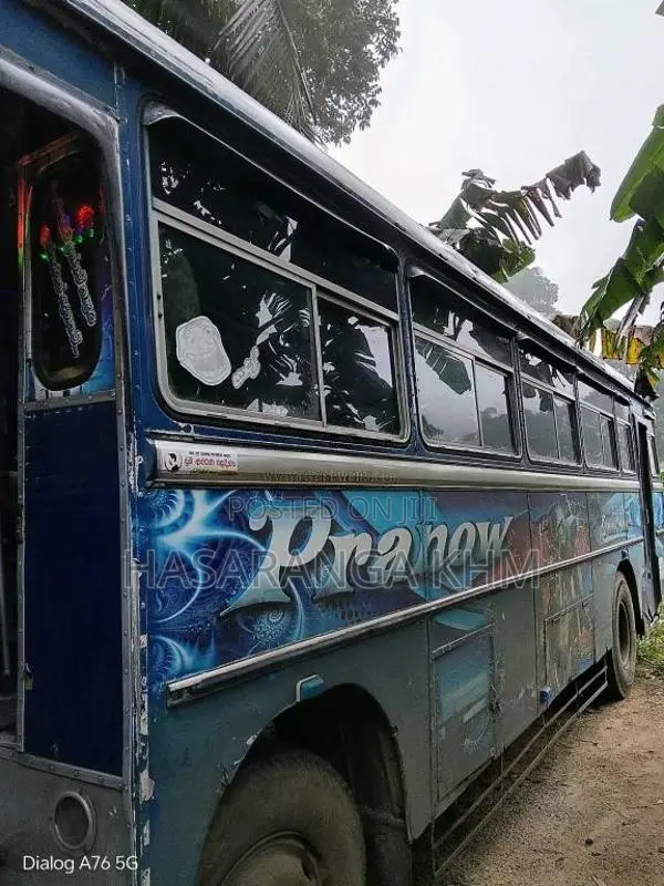 Ashok-Leyland Viking 2003 Bus (Used)