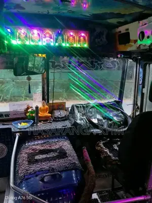 Ashok-Leyland Viking 2003 Bus (Used)