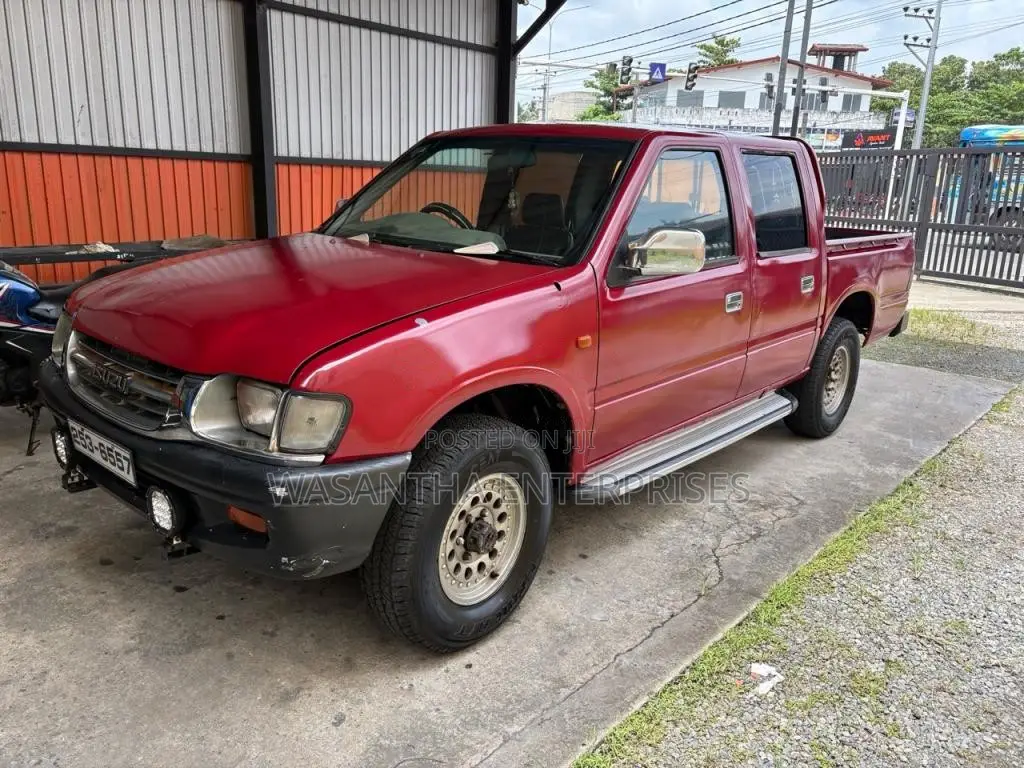 Isuzu Double Cab 4WD 1999 Pickup (Used)