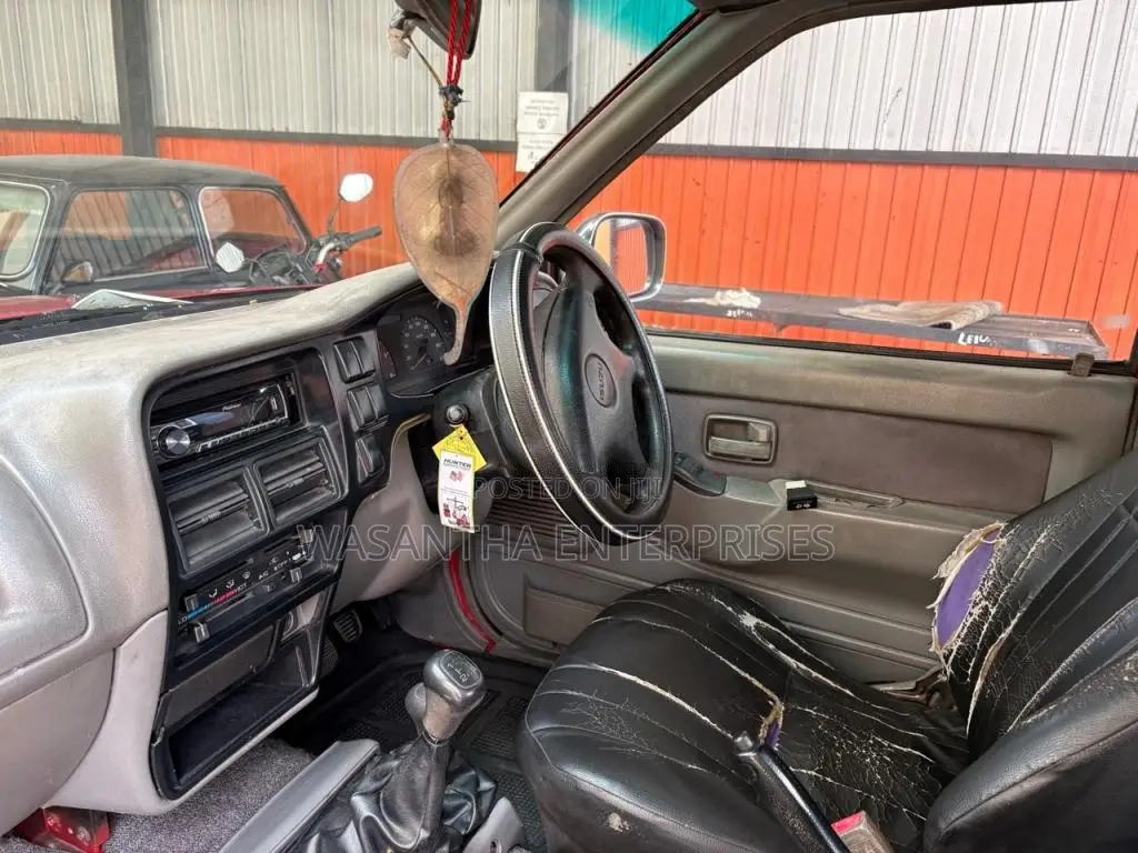 Isuzu Double Cab 4WD 1999 Pickup (Used)