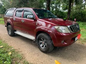 Toyota Hilux 2007 Pickup (Used)