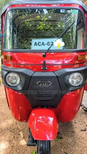 Bajaj RE 2026 Three Wheel (Used)