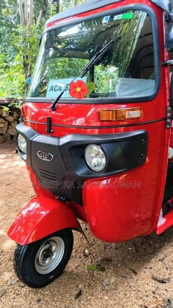 Bajaj RE 2026 Three Wheel (Used)