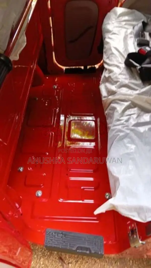 Bajaj RE 2026 Three Wheel (Used)