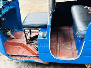 Bajaj 4 Stroke 2003 Three Wheel (Used)