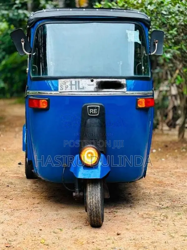 Bajaj 4 Stroke 2003 Three Wheel (Used)