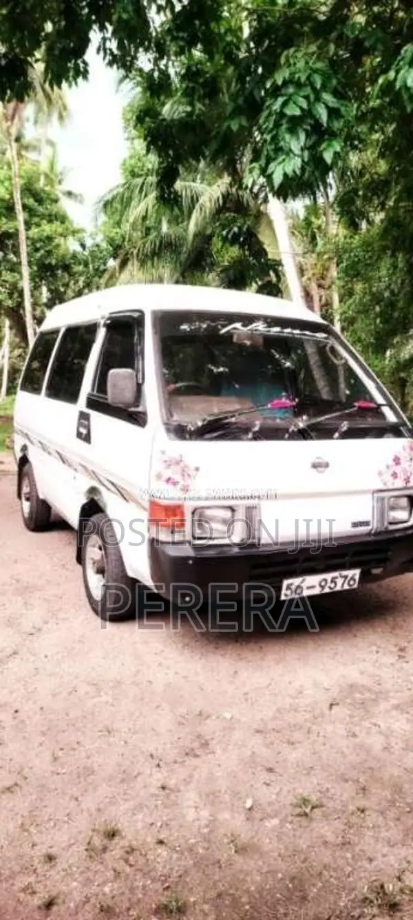 Nissan Vanette 1989 Van (Used)