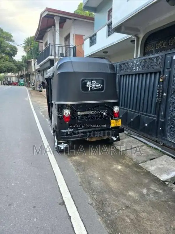 TVS King 2015 Three Wheel (Used)