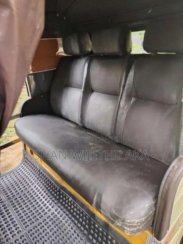 Bajaj RE 2004 Three Wheel (Used)