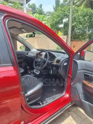 DFSK Glory 330 2023 SUV (Used)