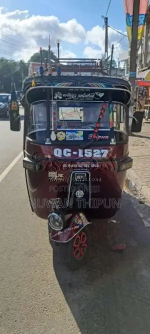 Bajaj 2 Stroke 2005 Three Wheel (Used)