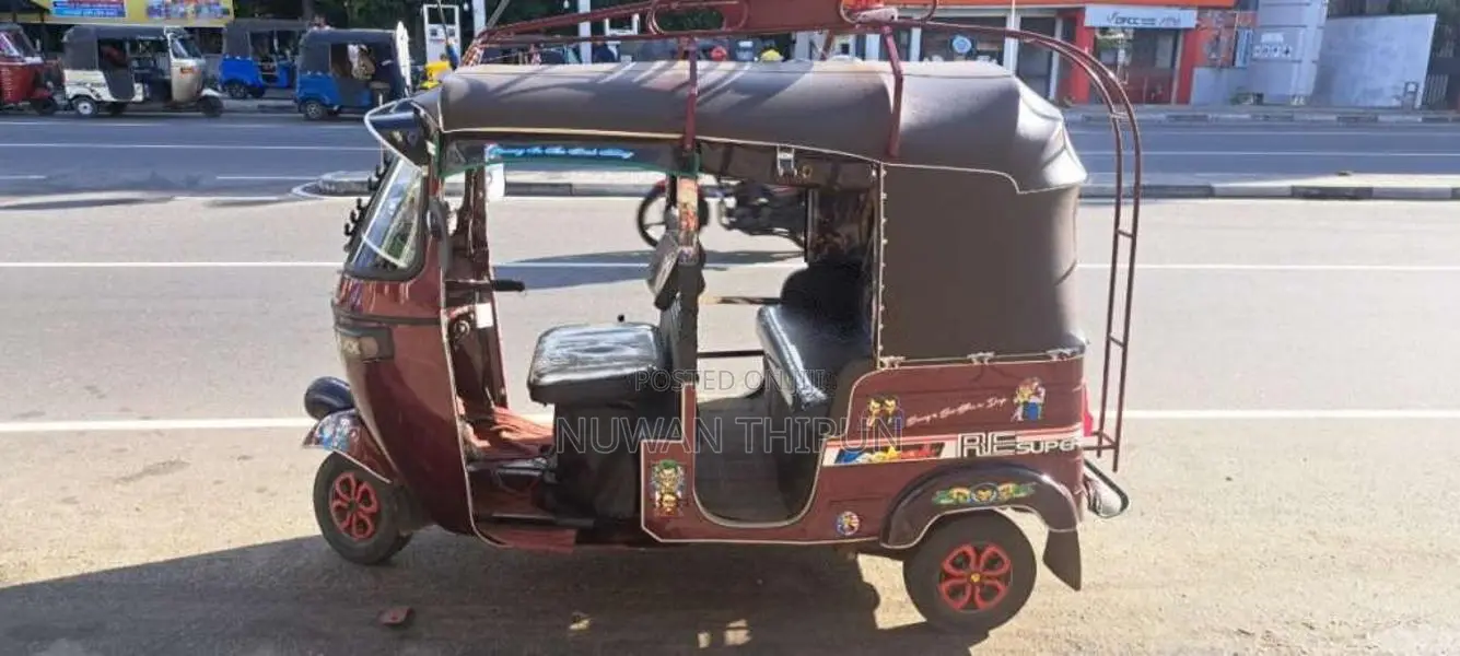 Bajaj 2 Stroke 2005 Three Wheel (Used)