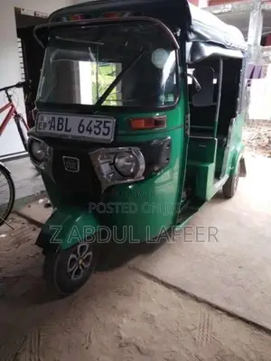 Bajaj RE 2016 Three Wheel (Used)