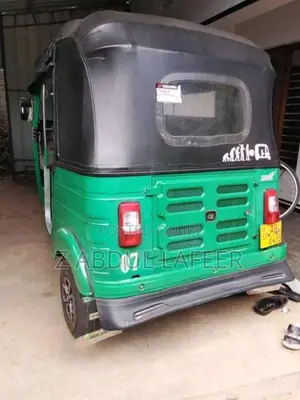 Bajaj RE 2016 Three Wheel (Used)