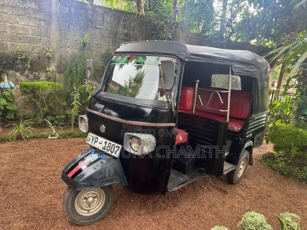 Piaggio Ape 2011 Three Wheel (Used)