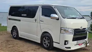 Toyota KDH 2005 Van (Used)