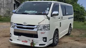 Toyota KDH 2005 Van (Used)