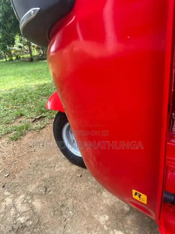 Bajaj RE 2014 Three Wheel (Used)
