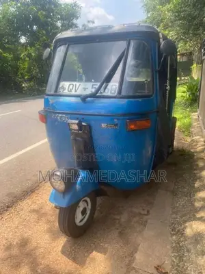 Bajaj 4 Stroke 2009 Three Wheel (Used)
