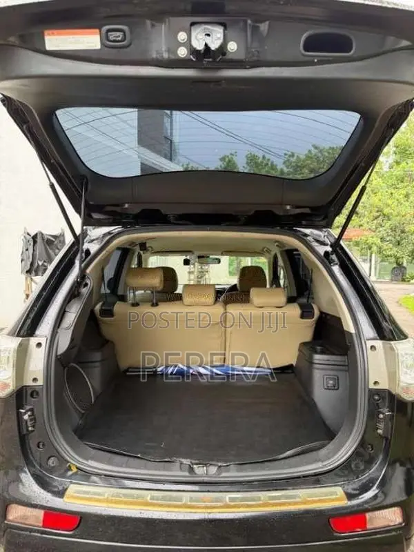 Mitsubishi Outlander 2014 SUV (Used)