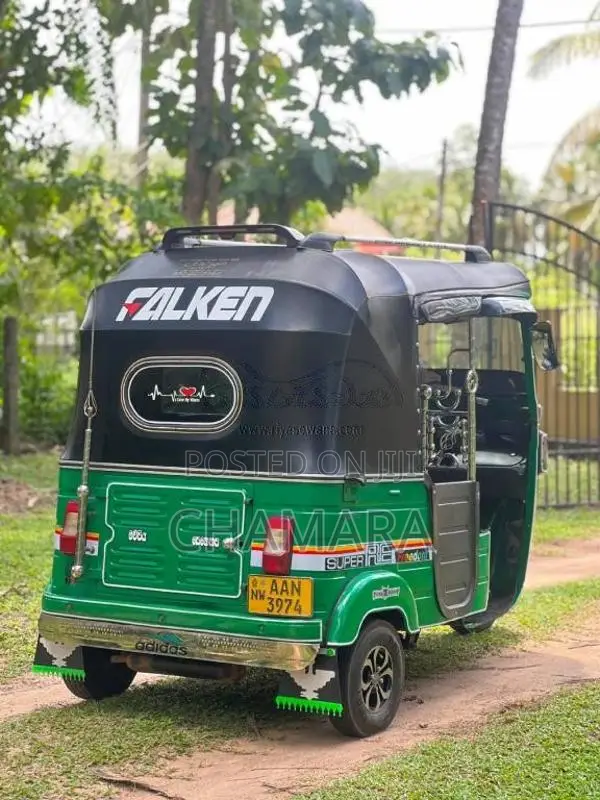 Bajaj RE 4 Stroke 2013 Three Wheel (Used)