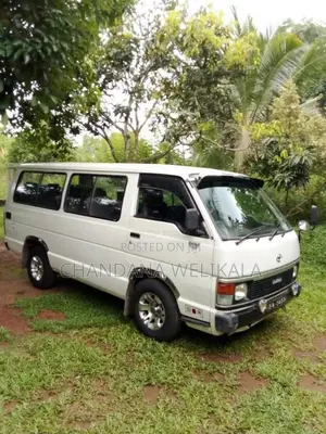 Toyota Hiace Shell LH61V 1989 Van (Used)