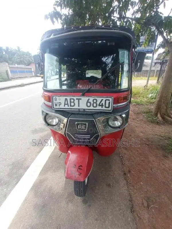 Bajaj 4 Stroke 2019 Three Wheel (Used)