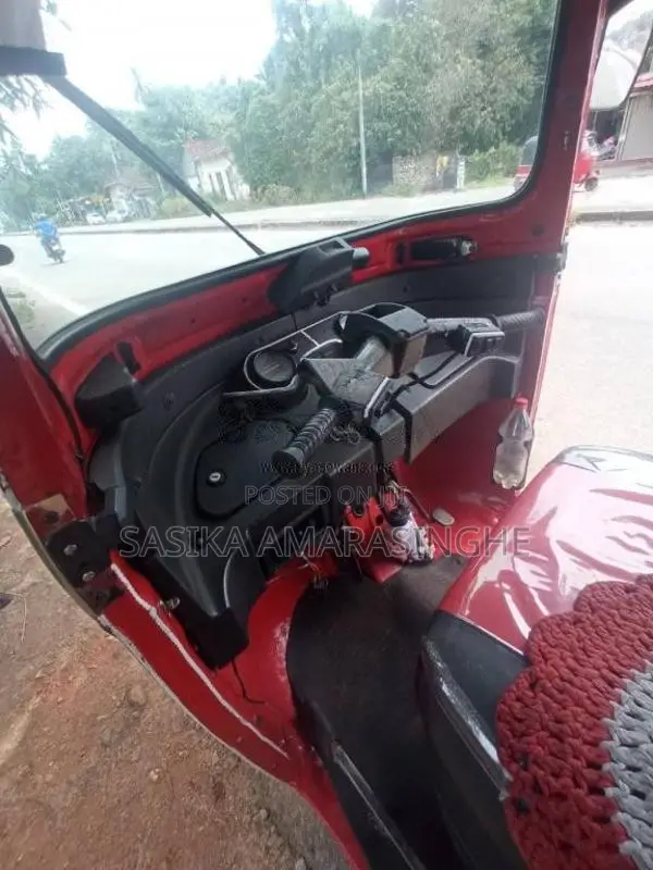 Bajaj 4 Stroke 2019 Three Wheel (Used)