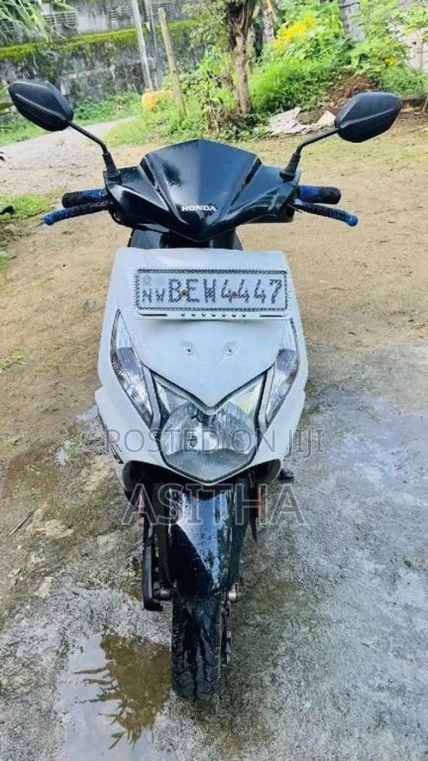 Honda Dio 2018 Motorbike (Used)