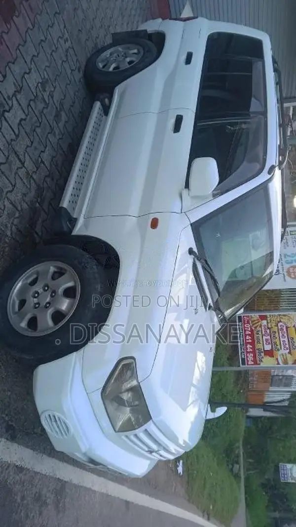 Mitsubishi Pajero IO 2001 SUV (Used)