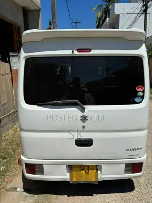 Suzuki DA17 PC Limited 2017 Van (Used)
